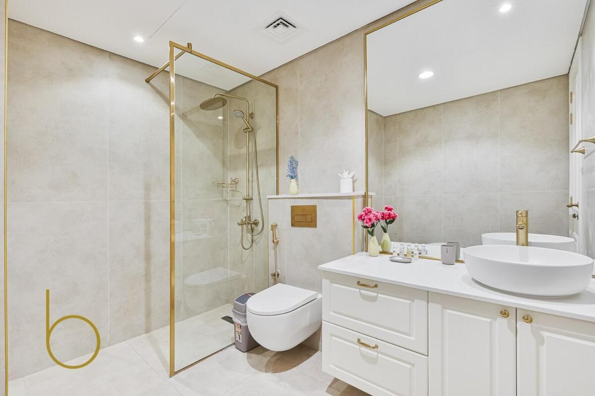 Bookable - 1 Bedroom In Mayas Geneva,jvc Apartment *